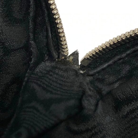 Auth BALENCIAGA The Hacker Shoulder Zip Bag - Picture 12 of 16